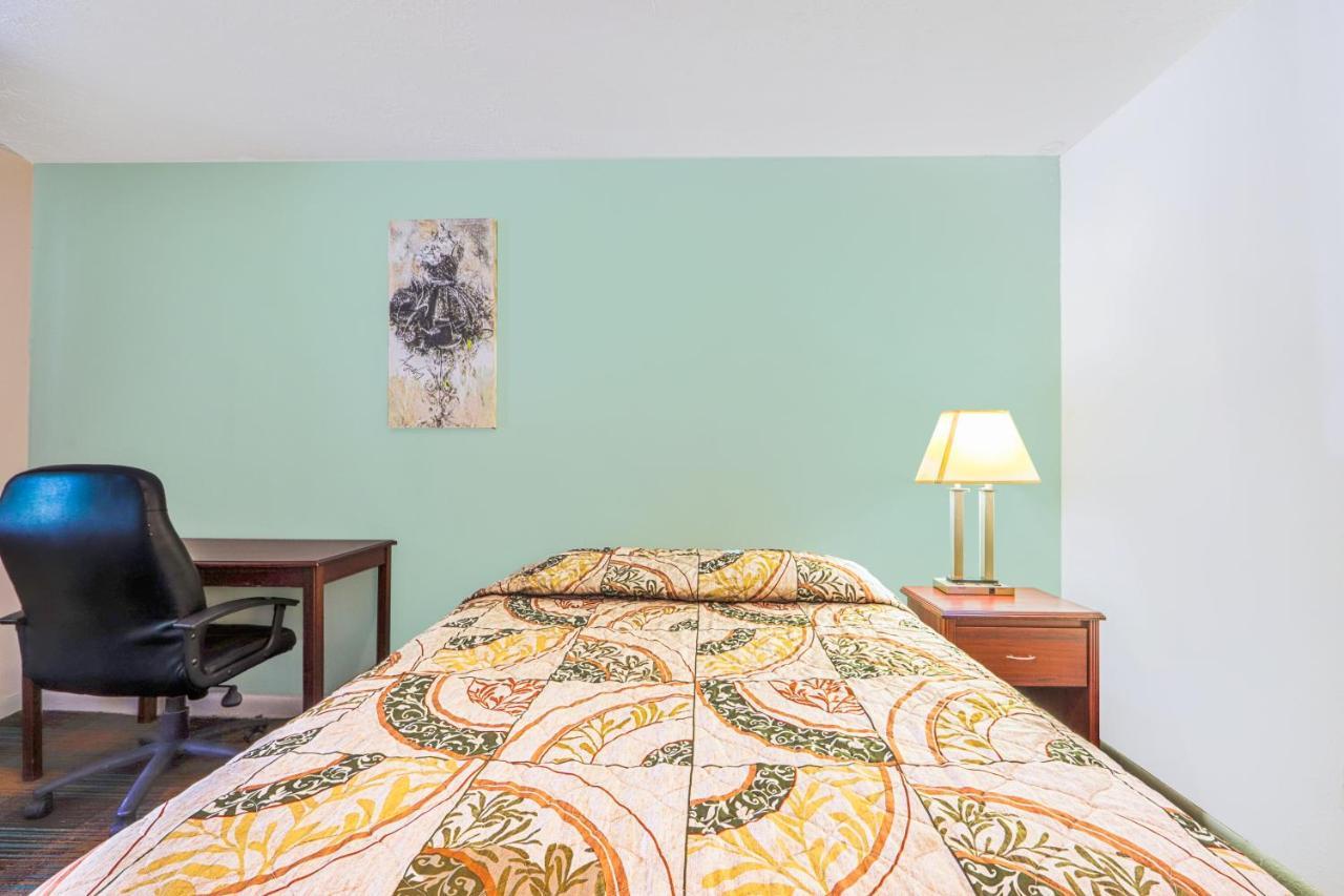 Patriot Inn Motel Beaver Wv, By Oyo المظهر الخارجي الصورة