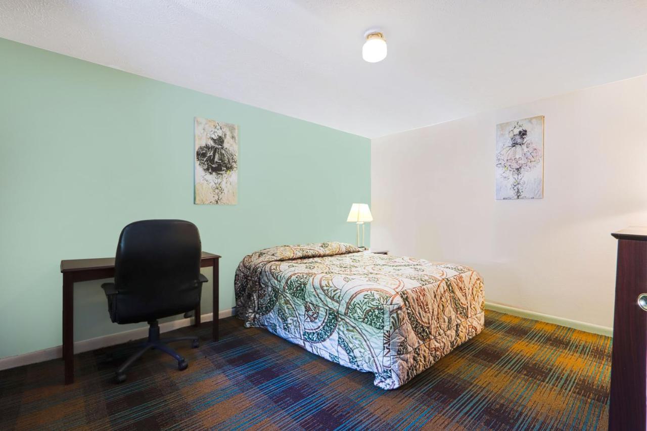 Patriot Inn Motel Beaver Wv, By Oyo المظهر الخارجي الصورة